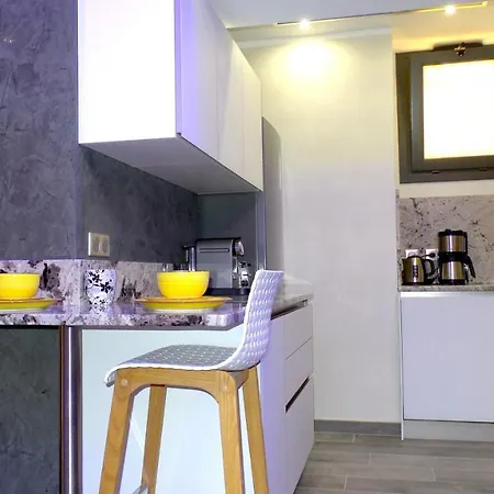 Les Sablettes Panoramic Sea View Appartement *
